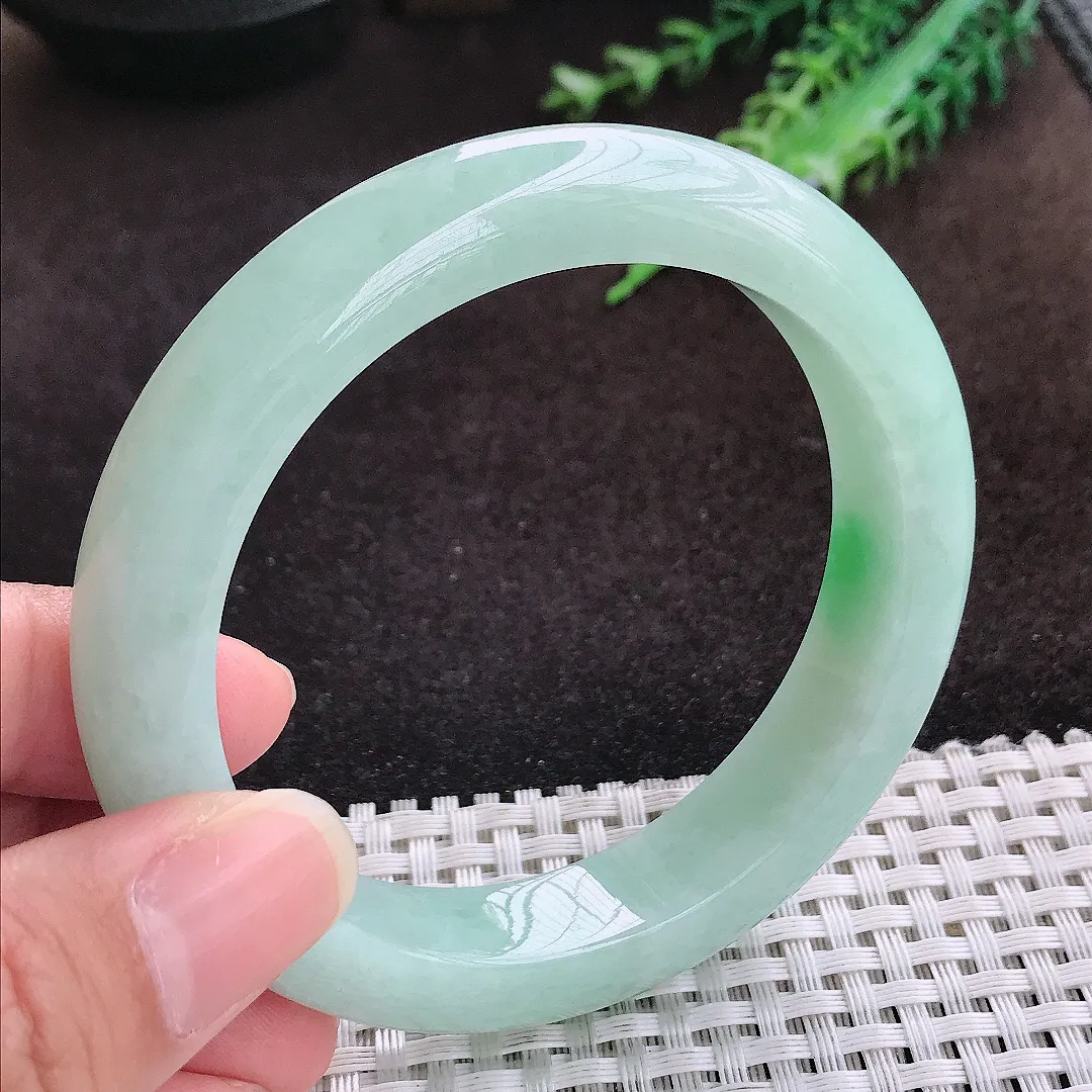 自然光58.5/12/9.3老坑冰润水灵冰晴绿手镯宽边翡翠玉镯手环