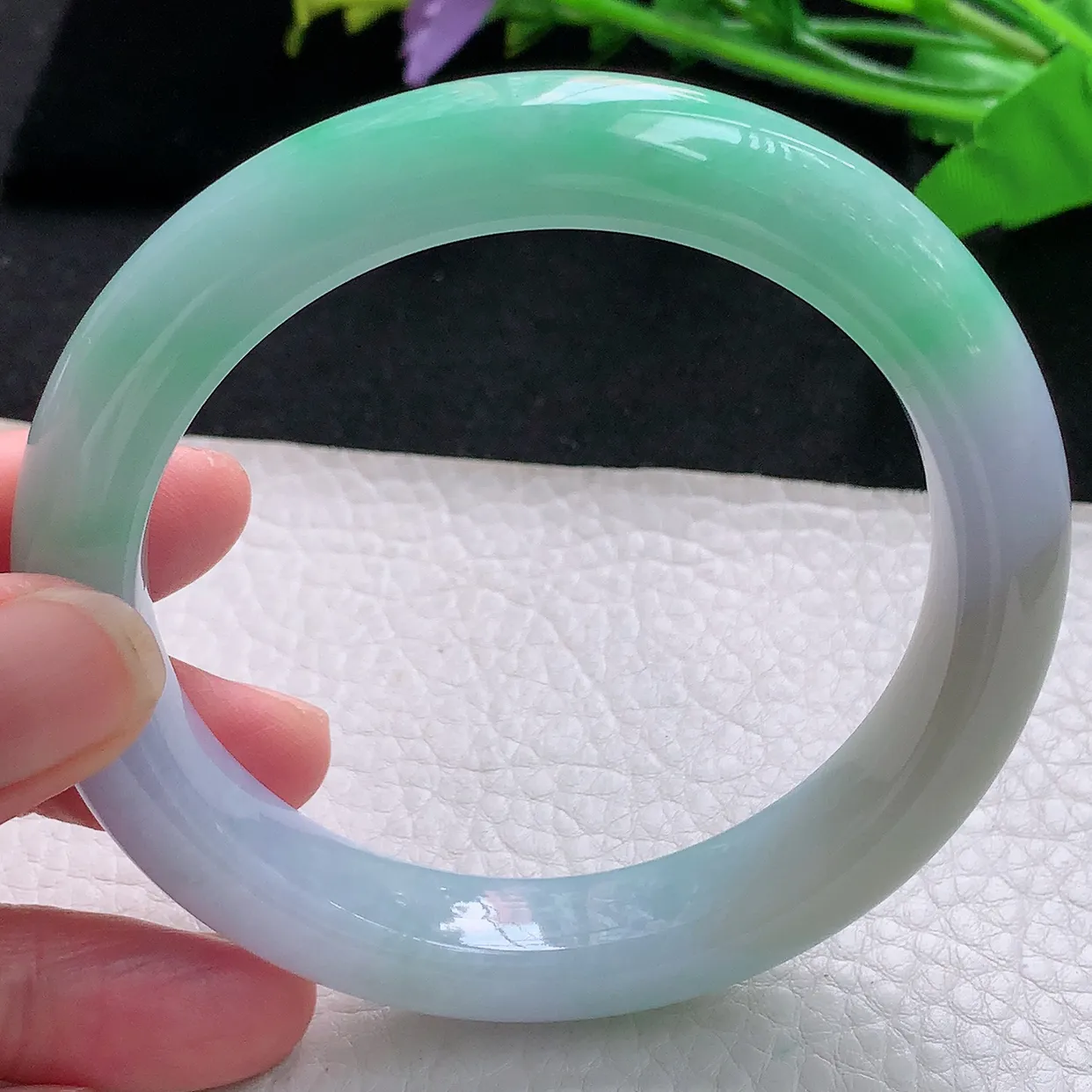 yh大圈口62.5*12.2*9.2平安镯 天然缅甸翡翠春带彩宽边珠宝玉手镯 玉手环