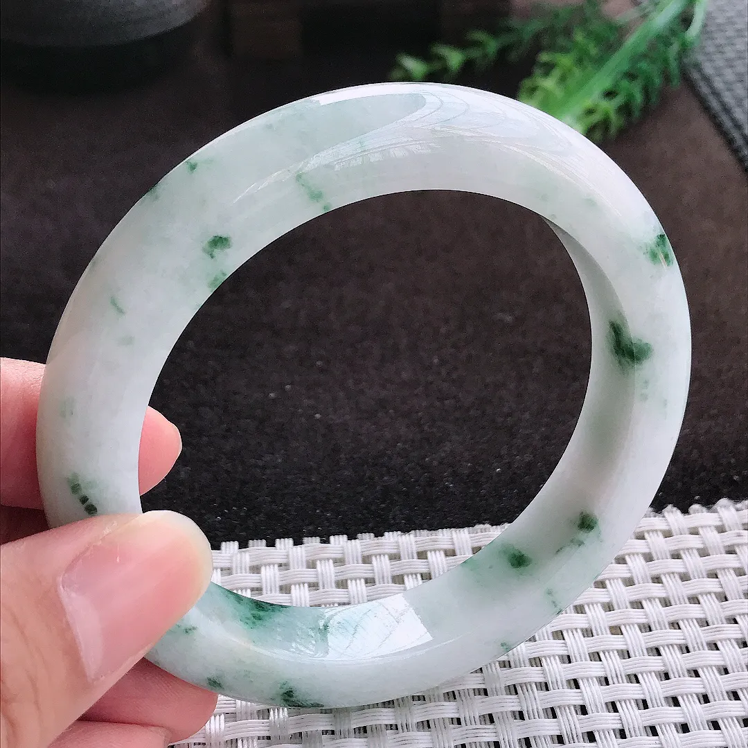 自然光60.5/12.5/10老坑精美温润飘花大圈口手镯宽边翡翠玉镯手环