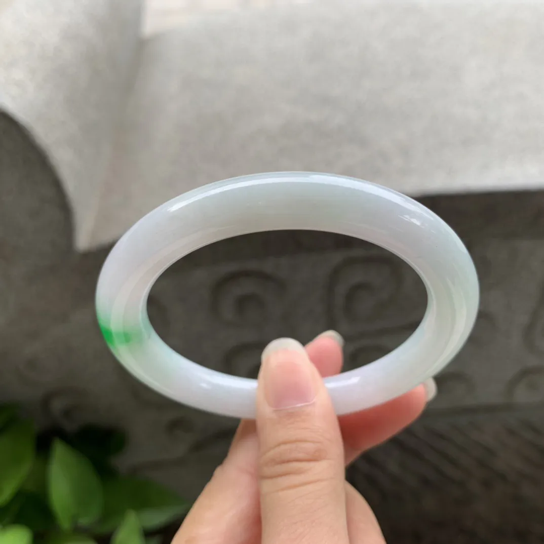 圈口 55.8-8.7【飘阳绿圆条手镯】  圆条55 56可戴