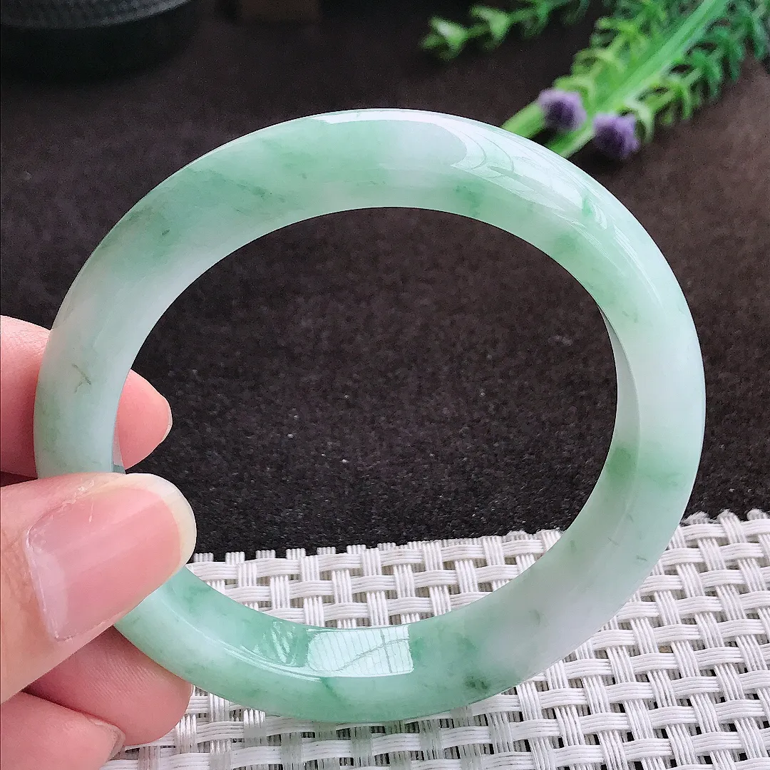 自然光56.5/11.2/8.6老坑精美冰润飘花手镯宽边翡翠玉镯手环