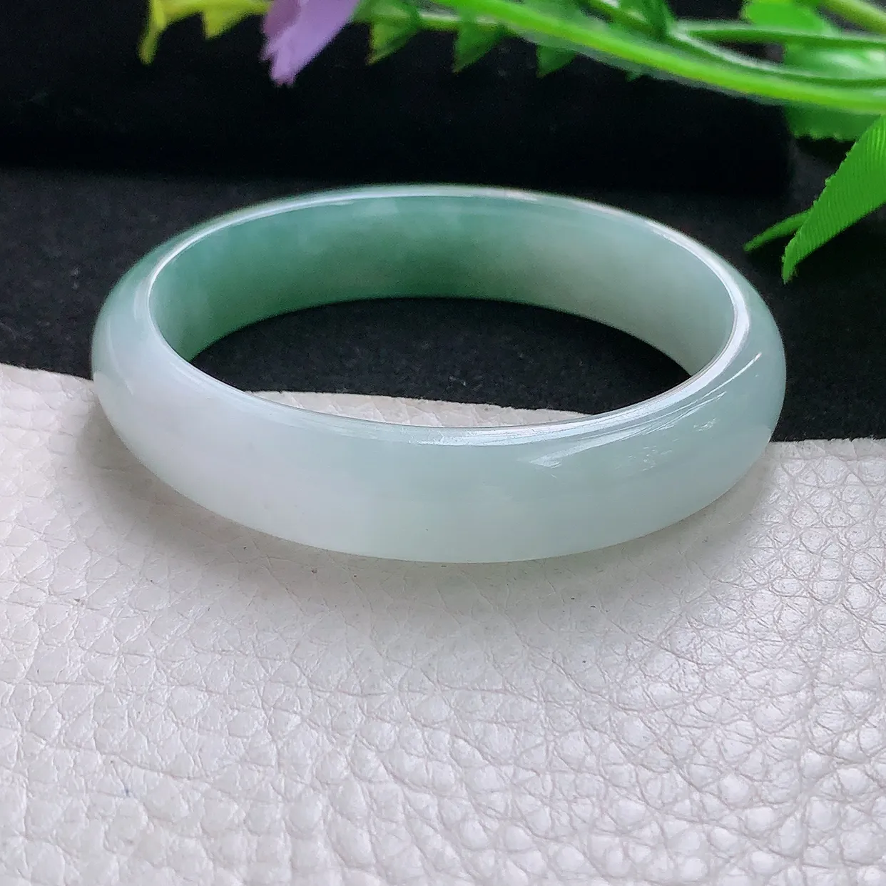 yh小圈口53.5*45.5*12.5*6.5贵妃镯 天然缅甸翡翠冰胶半山水宽边珠宝玉手镯