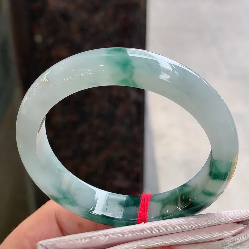 正圈冰飘花 无瑕 尺寸:55.4/12.2/7.9 花美️️