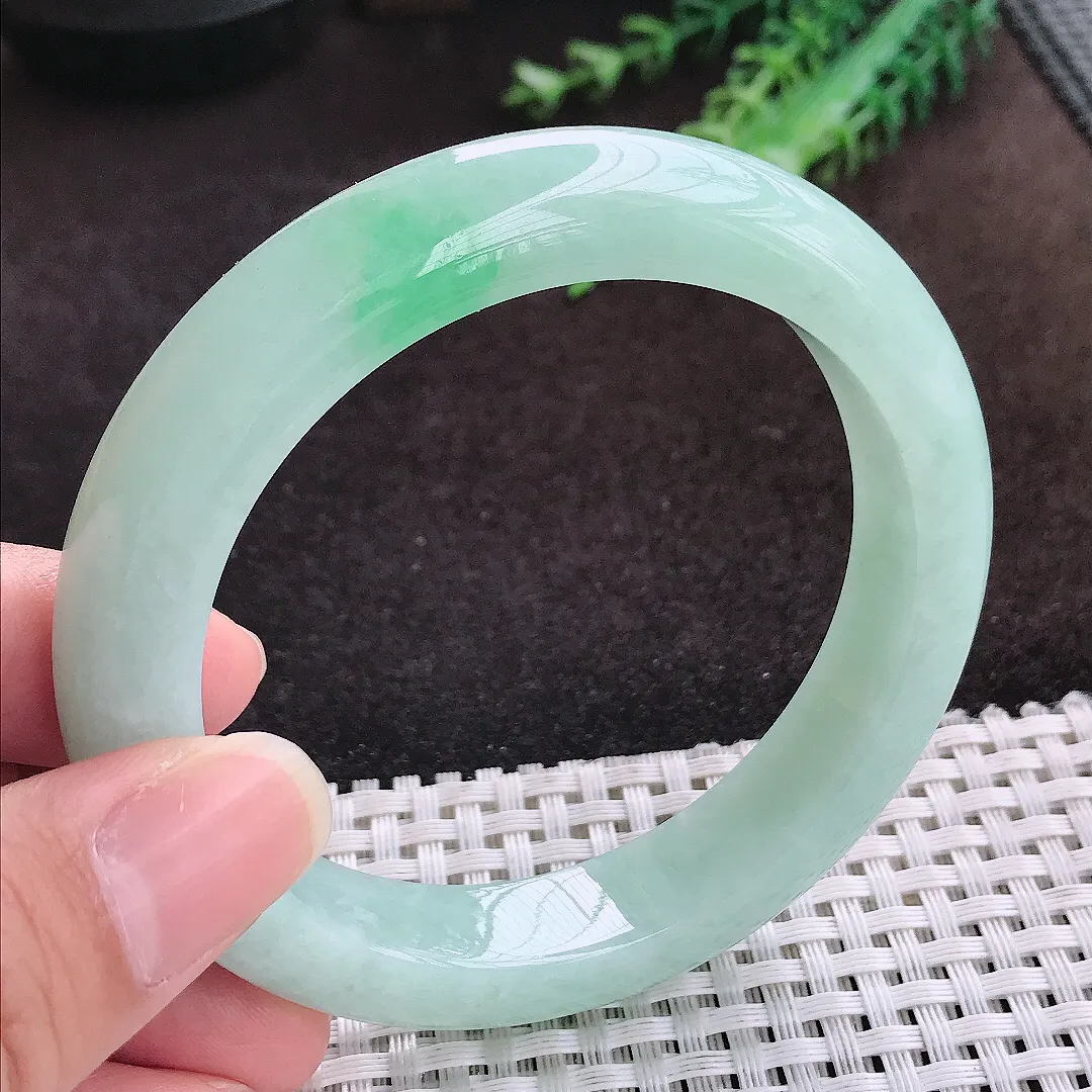 自然光58.5/12/9.3老坑冰润水灵冰晴绿手镯宽边翡翠玉镯手环