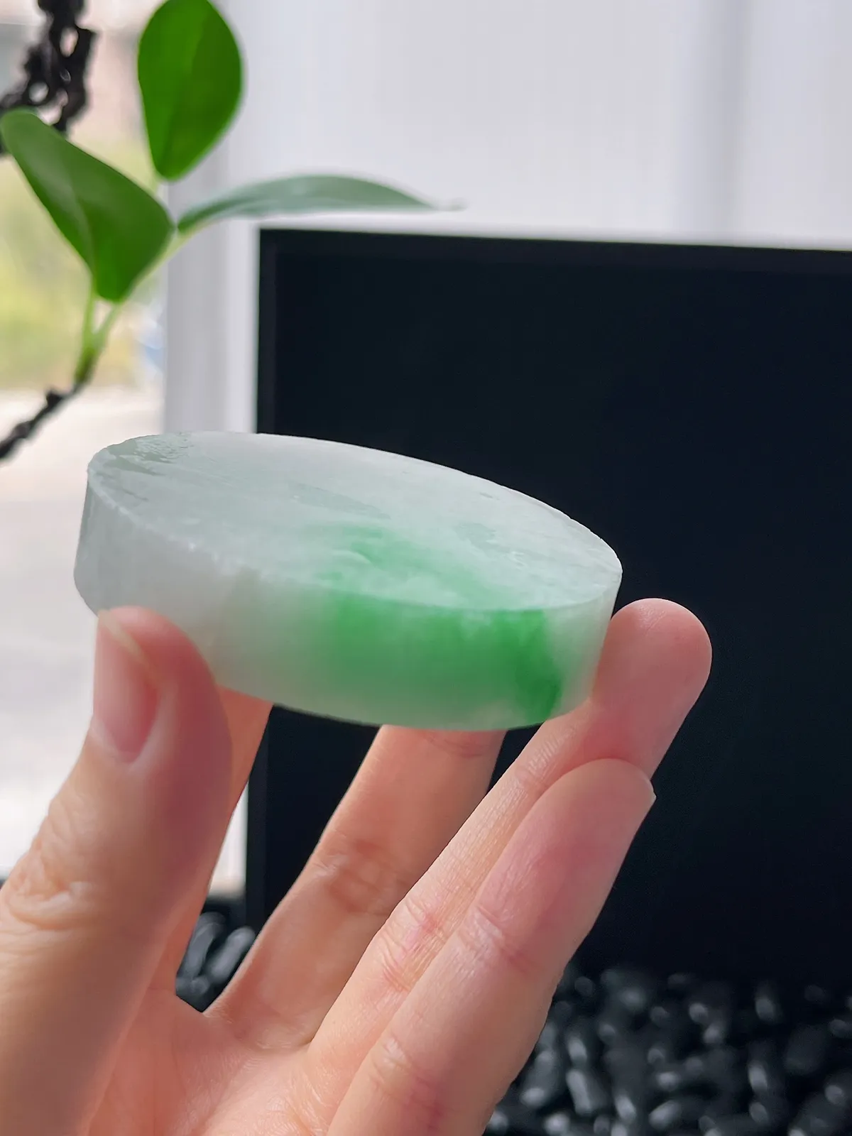 翡翠飘阳绿镯心