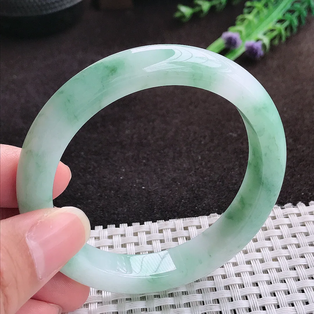 自然光56.5/11.2/8.6老坑精美冰润飘花手镯宽边翡翠玉镯手环