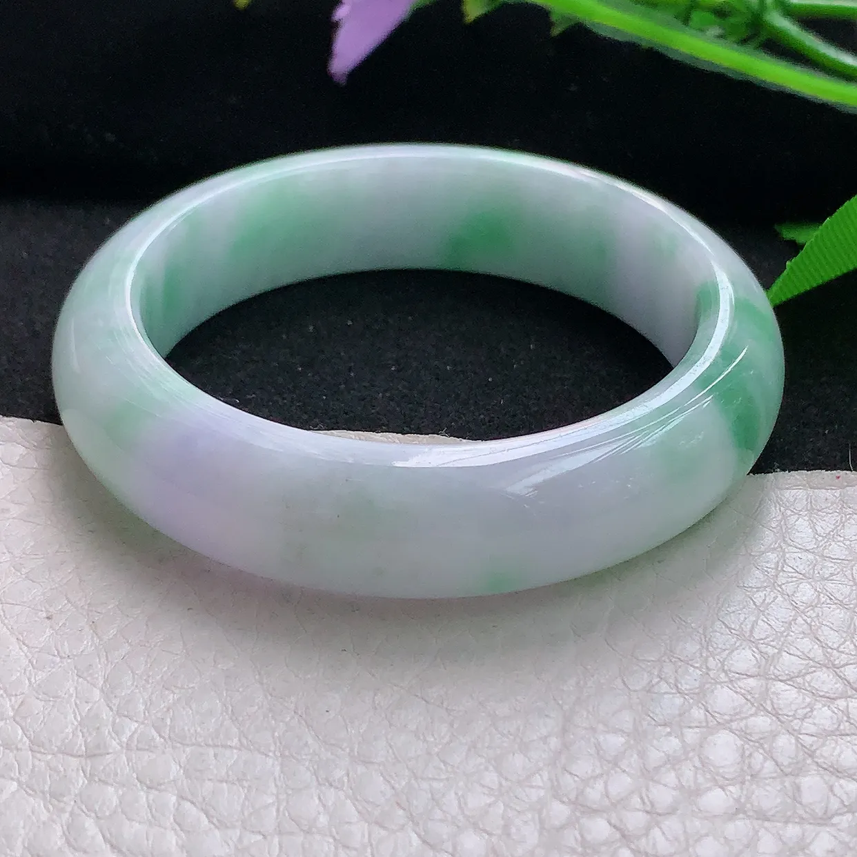 xh小圈口51*13.3*8.3平安镯 天然缅甸翡翠秀气春带彩正圈珠宝玉手镯