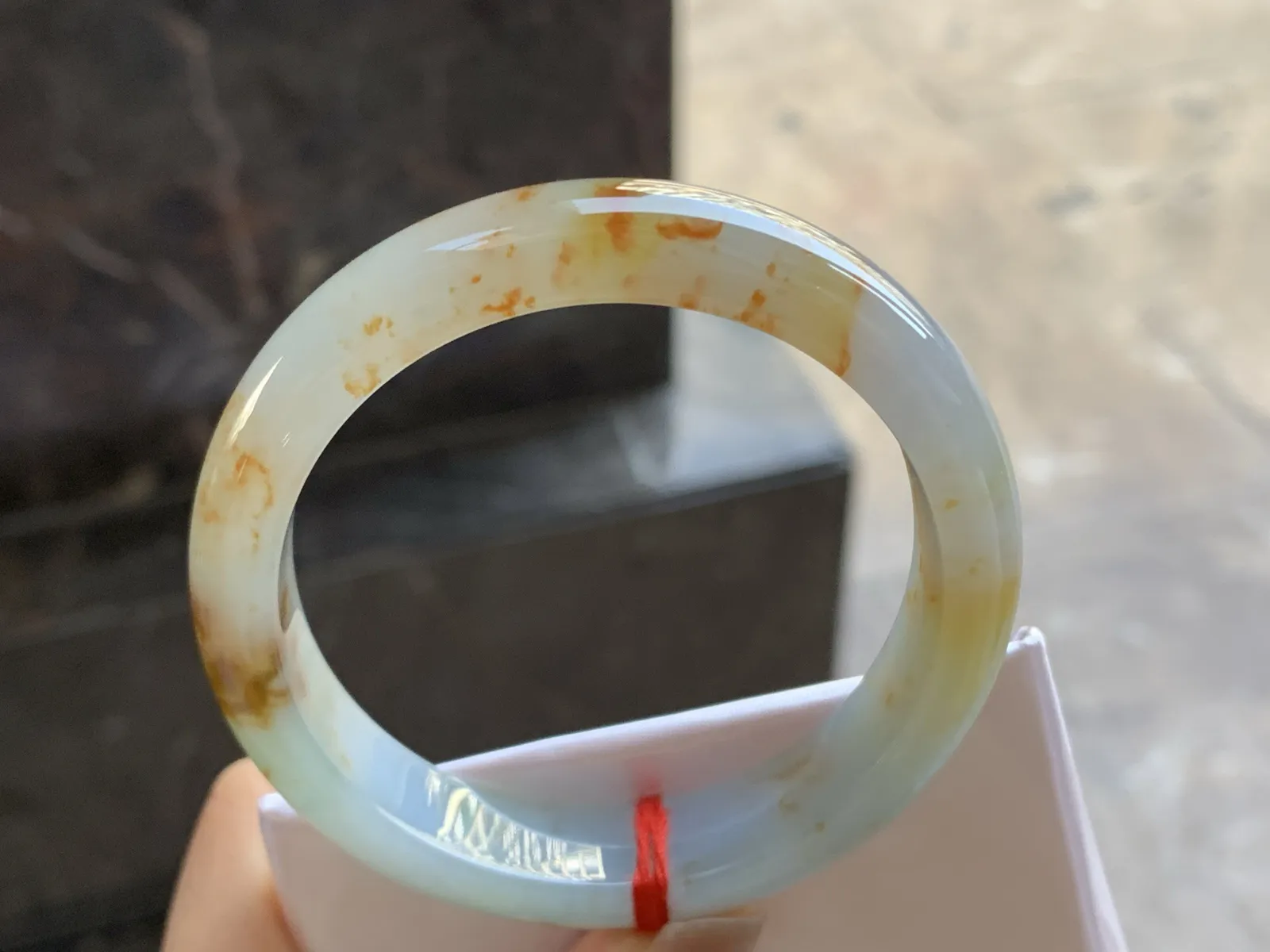 53-12.6-7.7

黄翡手镯^_^玉质温润 清新细腻