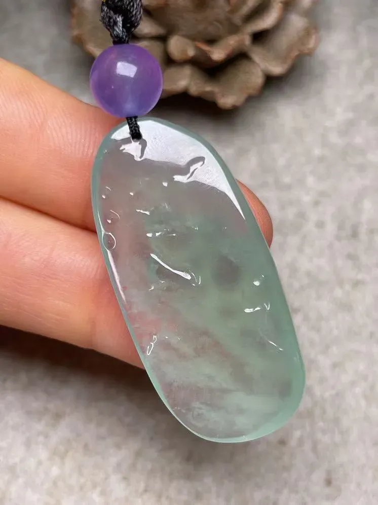 冰种晴底【逍遥佛】吊坠，种水好，玉质细腻 ，卖相好‘