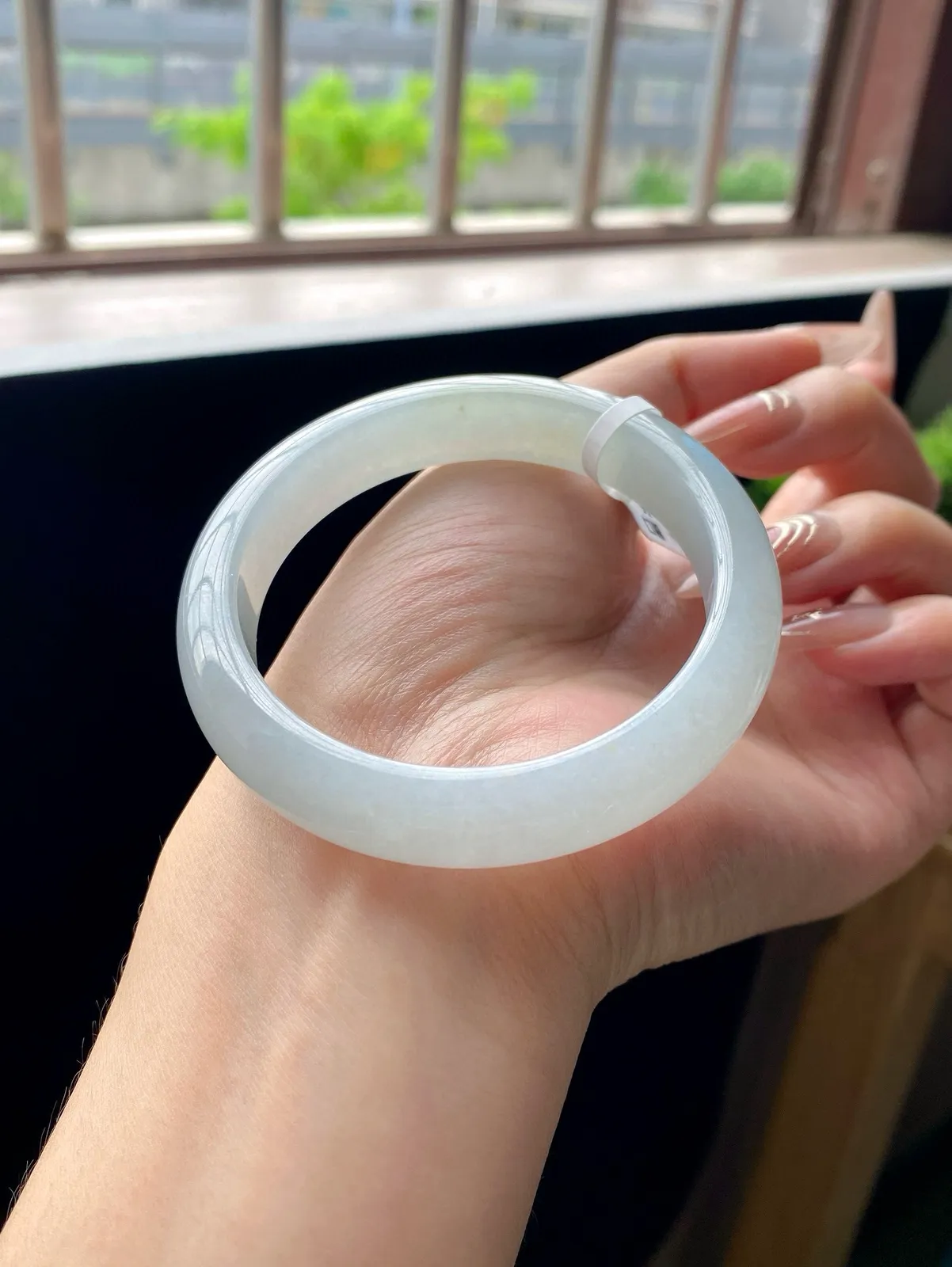 淡蓝白月光正圈成品
⭕️56-12-8