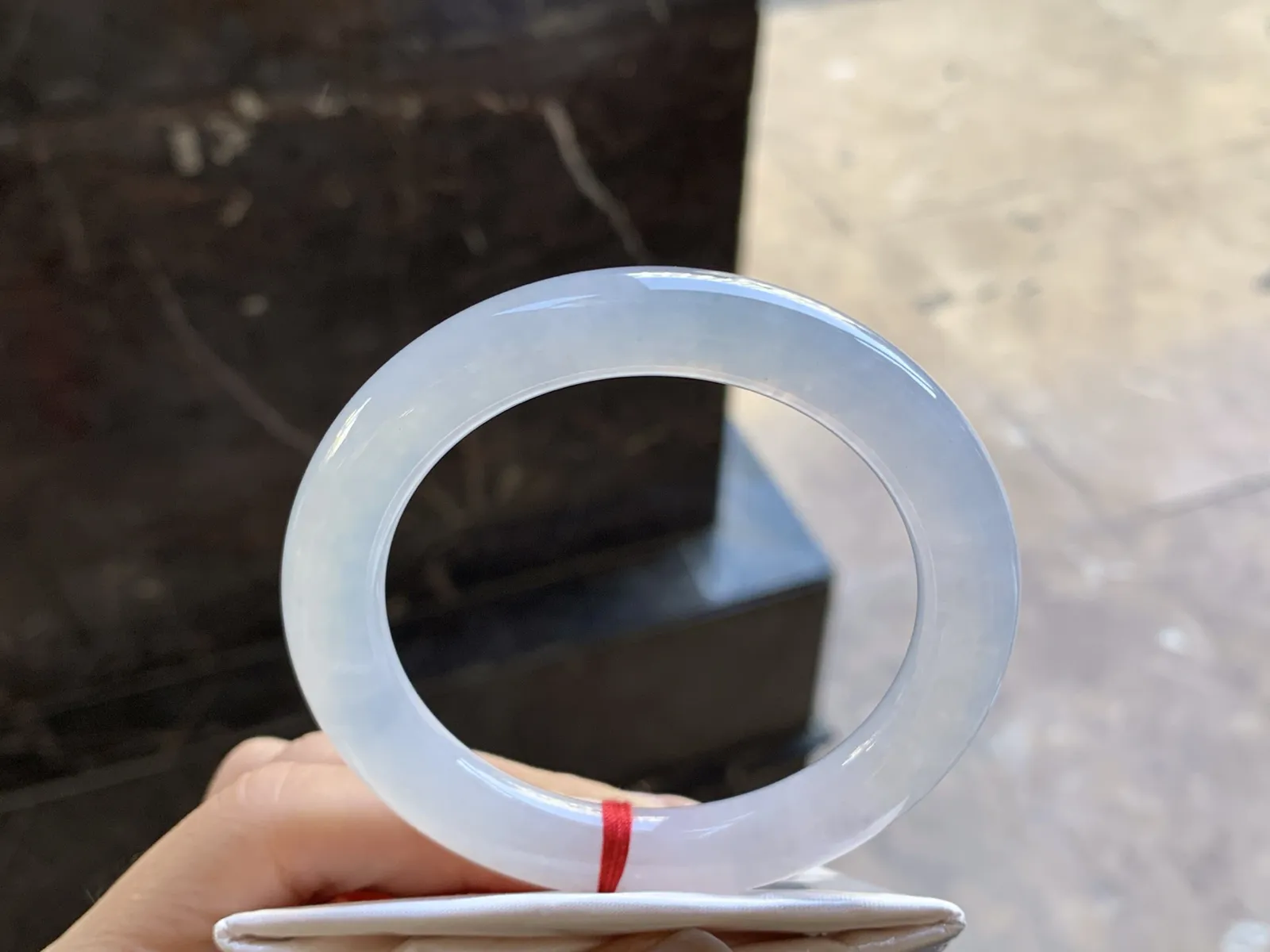 54.5-10.1

冰种圆条手镯^_^荧光十足