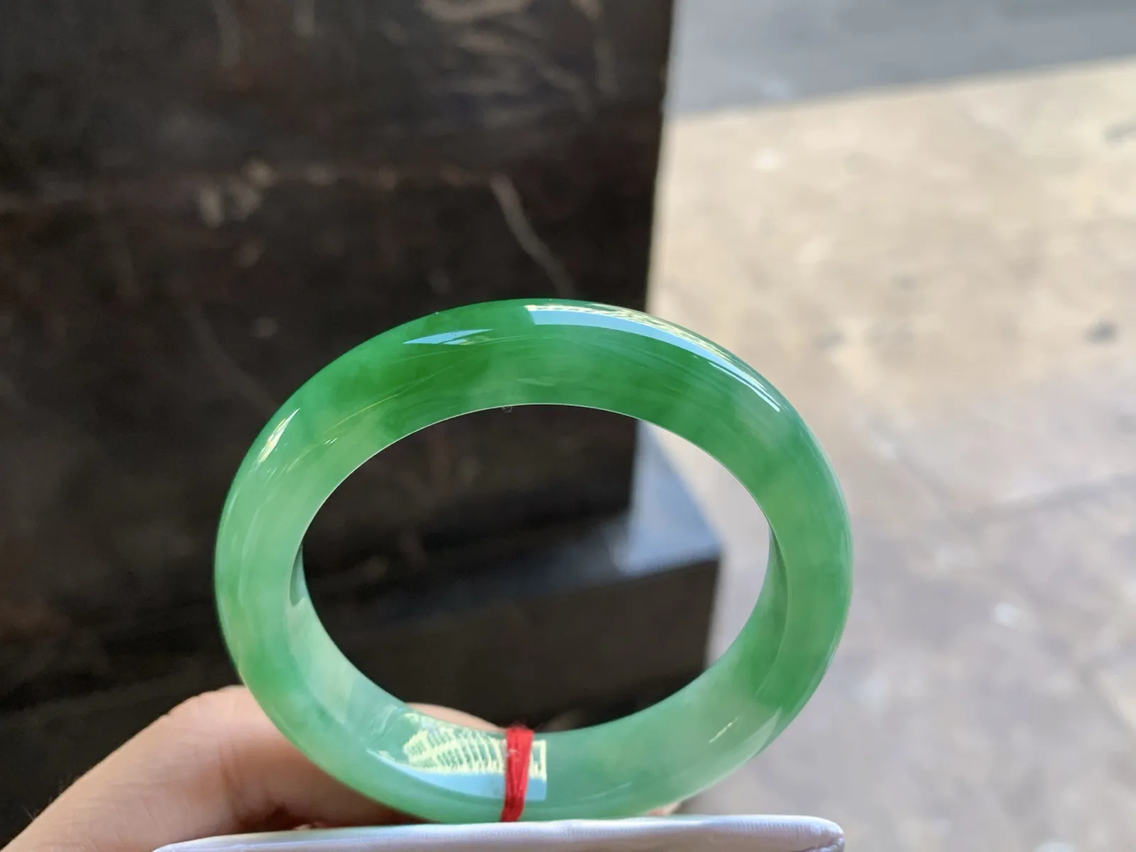 52-11.8-8.2

阳绿色手镯^_^颜色鲜艳