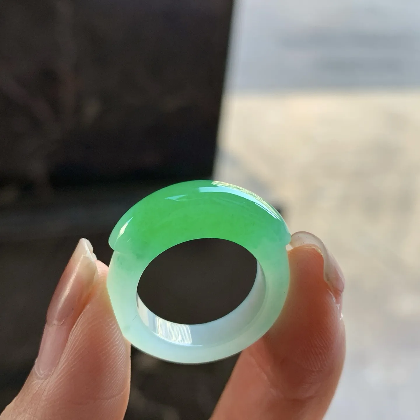 冰阳绿色指环^_^色阳 种色好 12号指圈