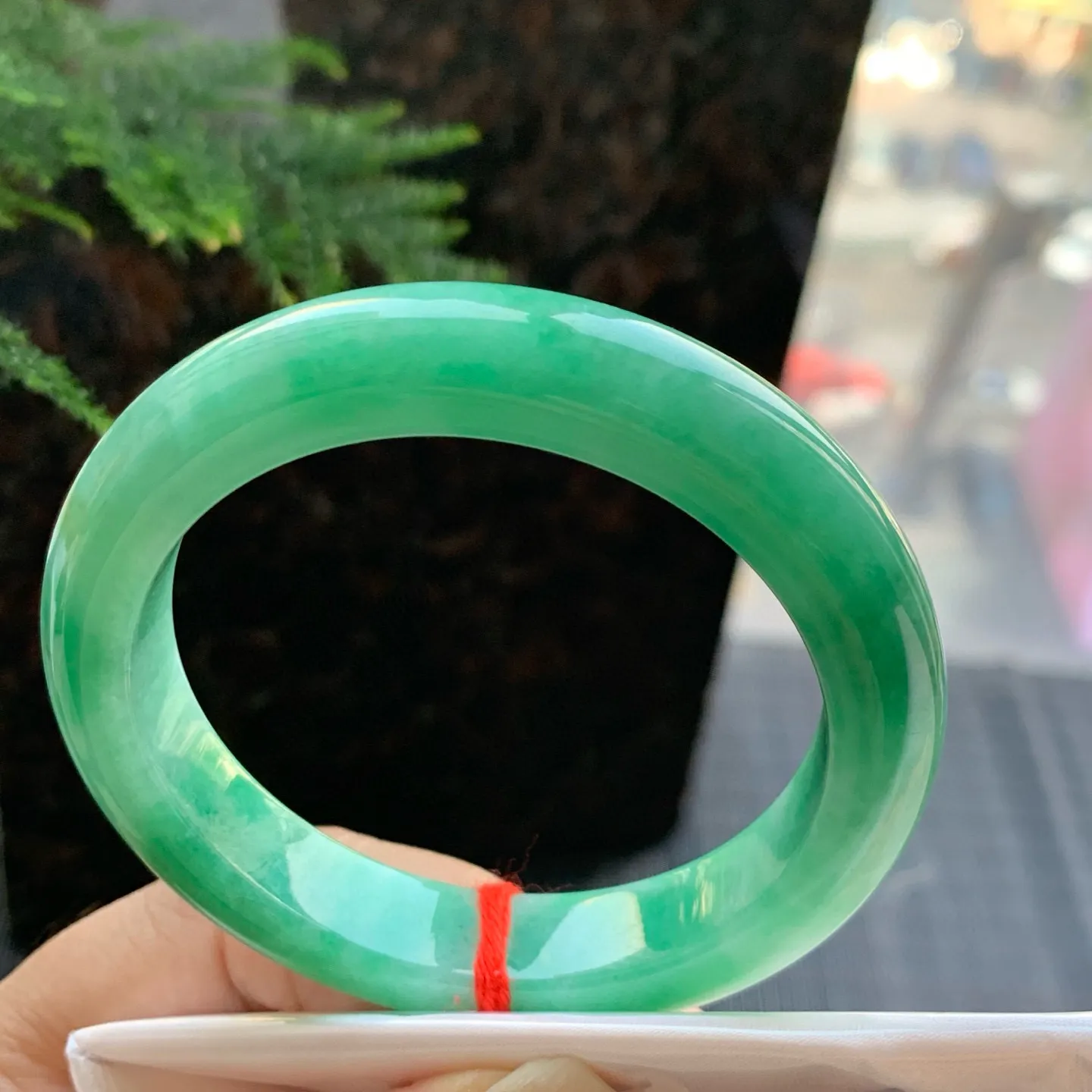 正圈冰糯翠绿 一丝棉线 尺寸:55.1/12/9.2 色好🥰🥰