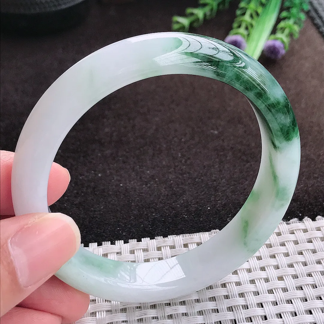 自然光58.5/12.9/8.3老坑精美温润飘花手镯宽边翡翠玉镯手环
