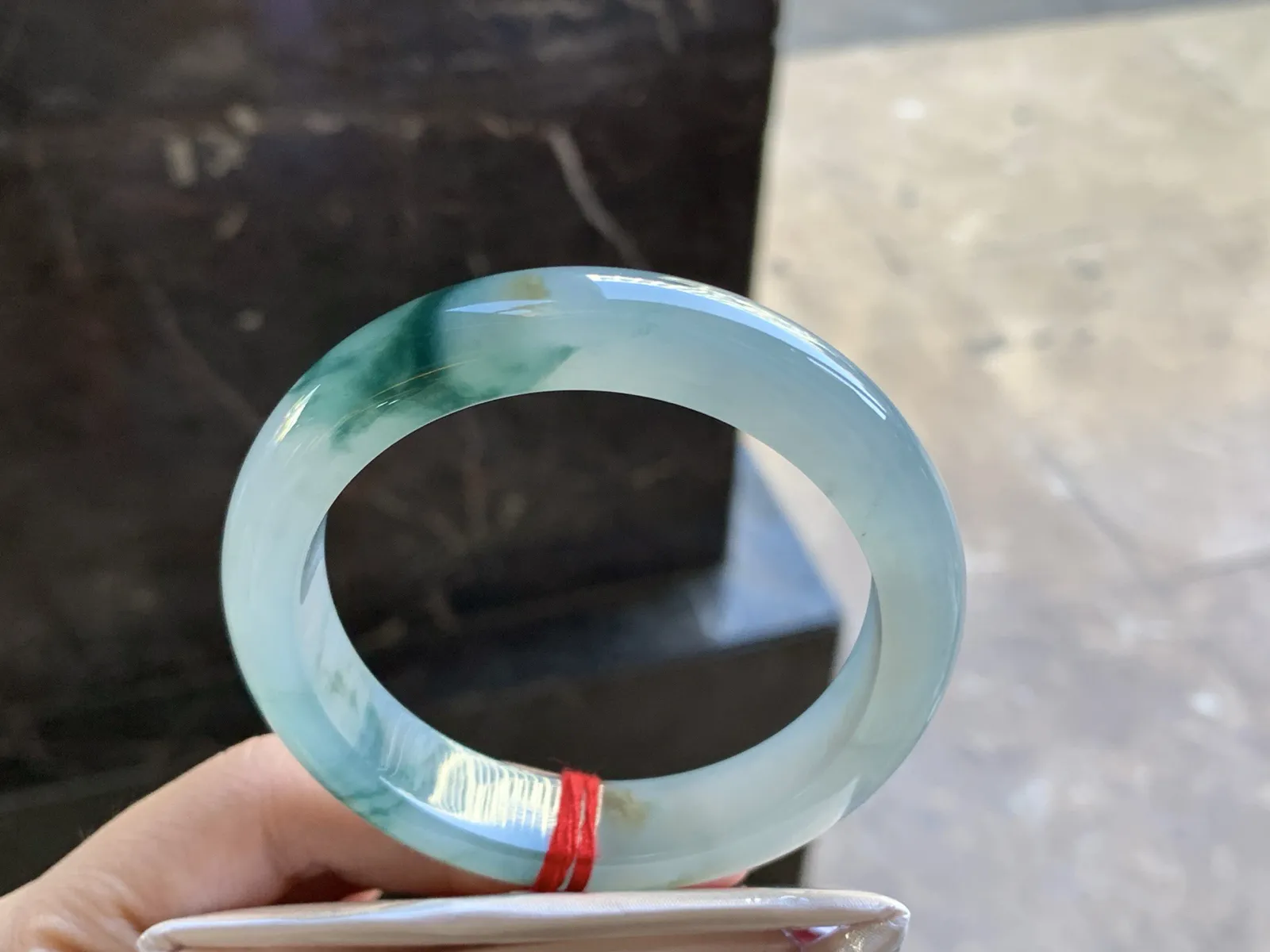 56-12.1-8.5

蓝花手镯^_^种水足