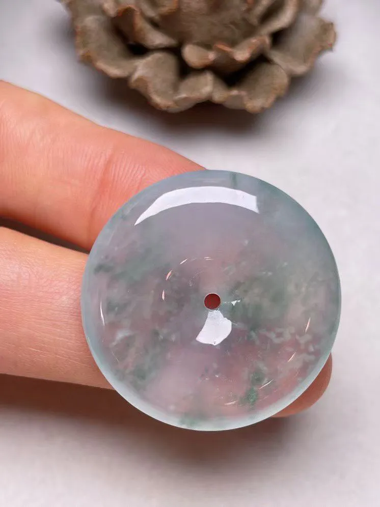 冰种飘花【平安扣】吊坠，种水好，玉质细腻 ，卖相好‘.