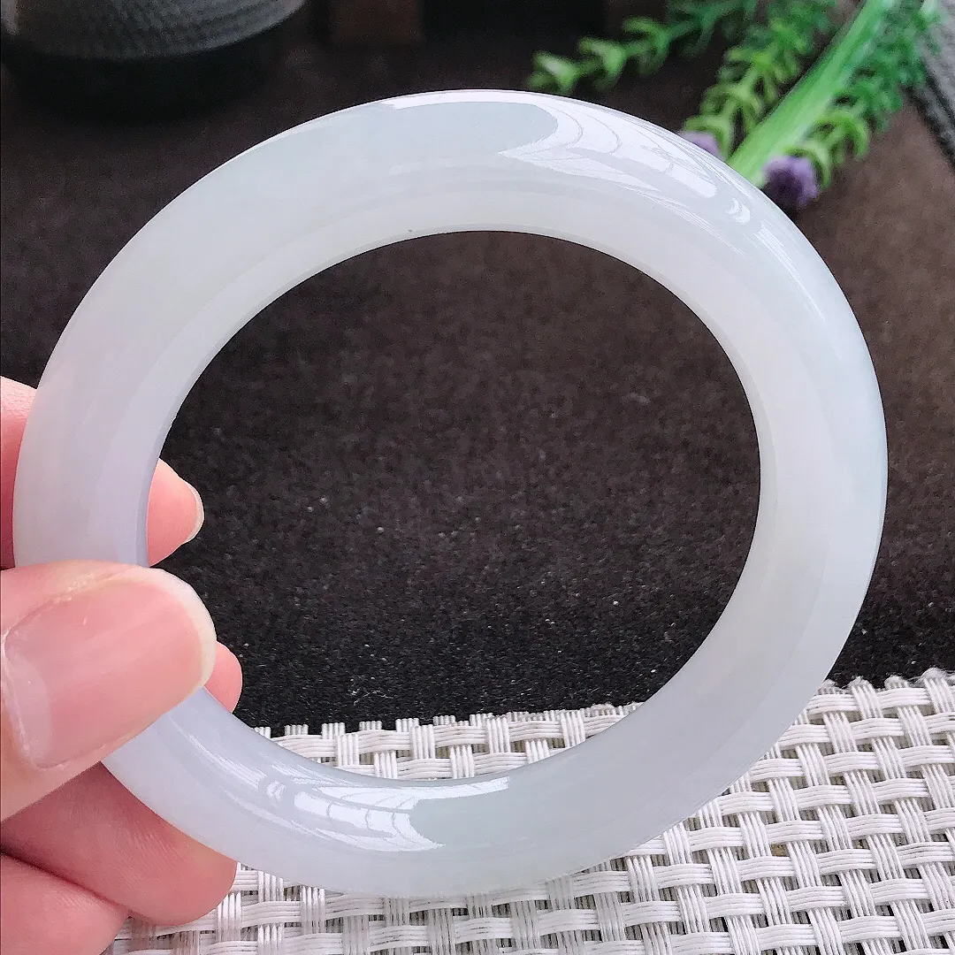 自然光56.5/11.3/11.5老坑冰胶果冻月光白胖圆条手镯翡翠玉镯手环