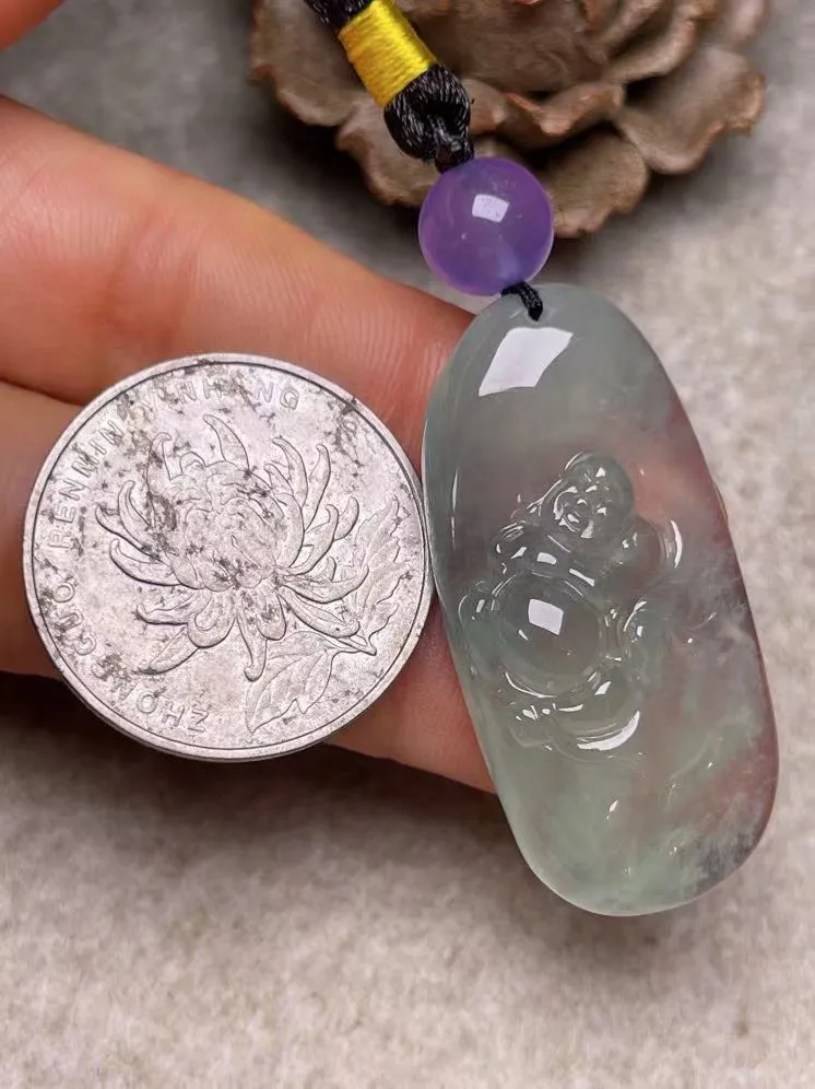 冰种晴底【逍遥佛】吊坠，种水好，玉质细腻 ，卖相好‘