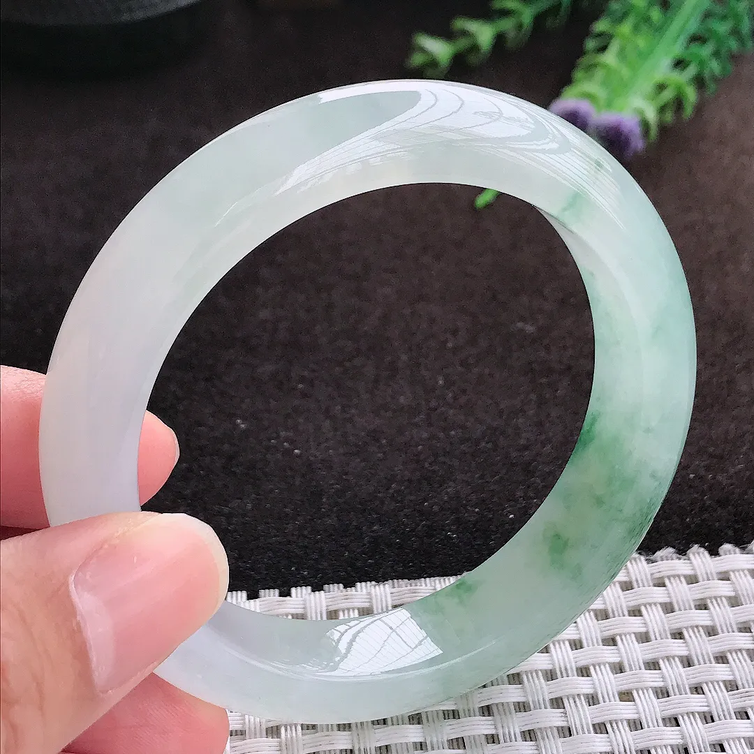 自然光55.5/12.5/9老坑冰胶果冻冰飘绿花手镯宽边翡翠玉镯手环