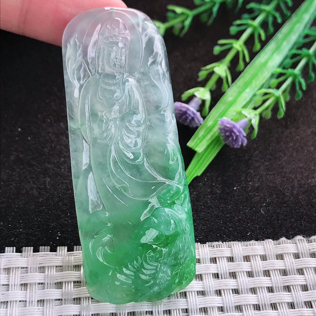 自然光69/26.6/7老坑冰种果冻飘阳绿赐福观音吊坠翡翠玉坠挂件