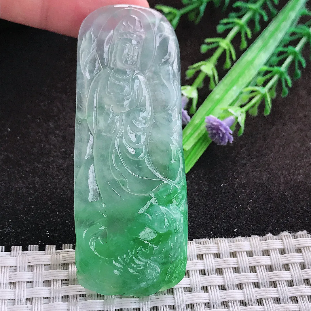 自然光69/26.6/7老坑冰种果冻飘阳绿赐福观音吊坠翡翠玉坠挂件
