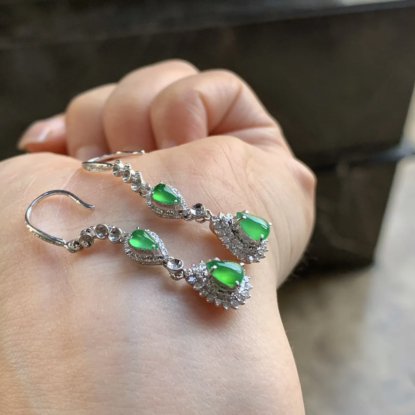 金镶嵌冰绿耳坠^_^冰透