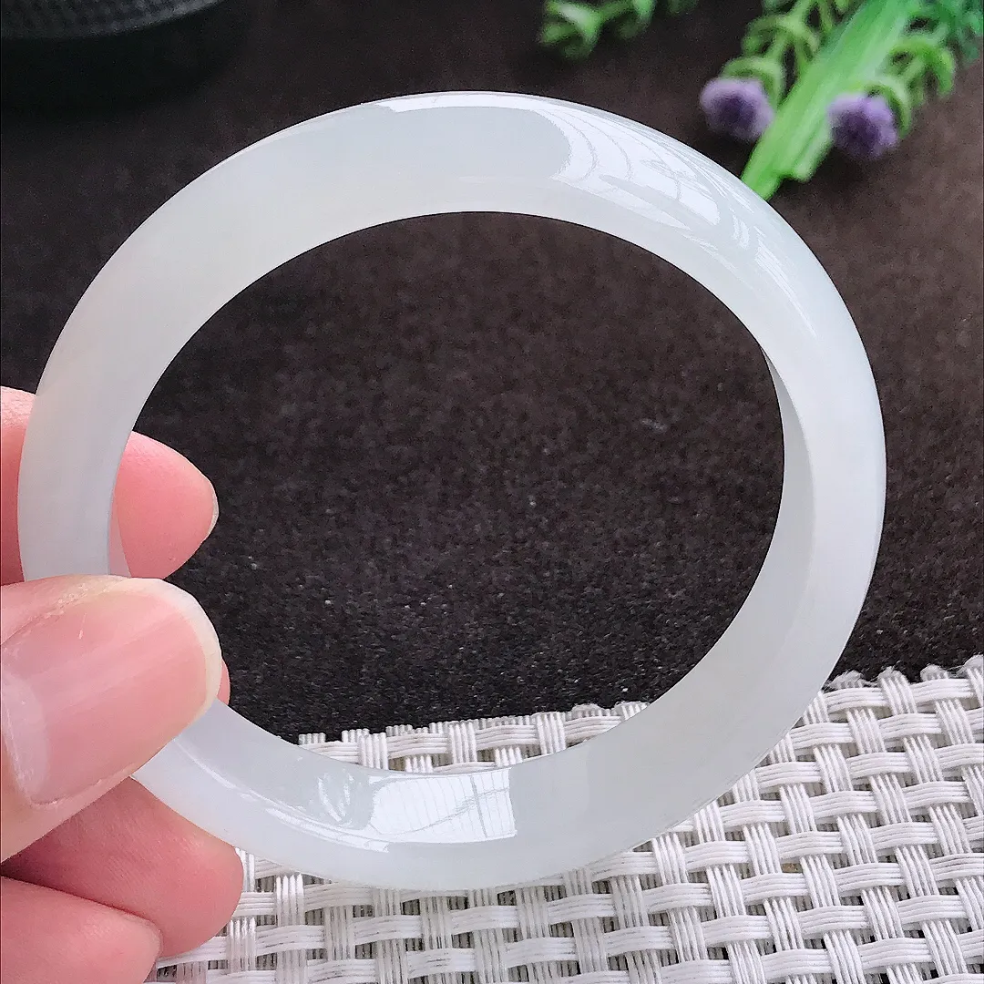 自然光54.8/12.4/7.1老坑冰透果冻胶月光白手镯宽边翡翠玉镯手环