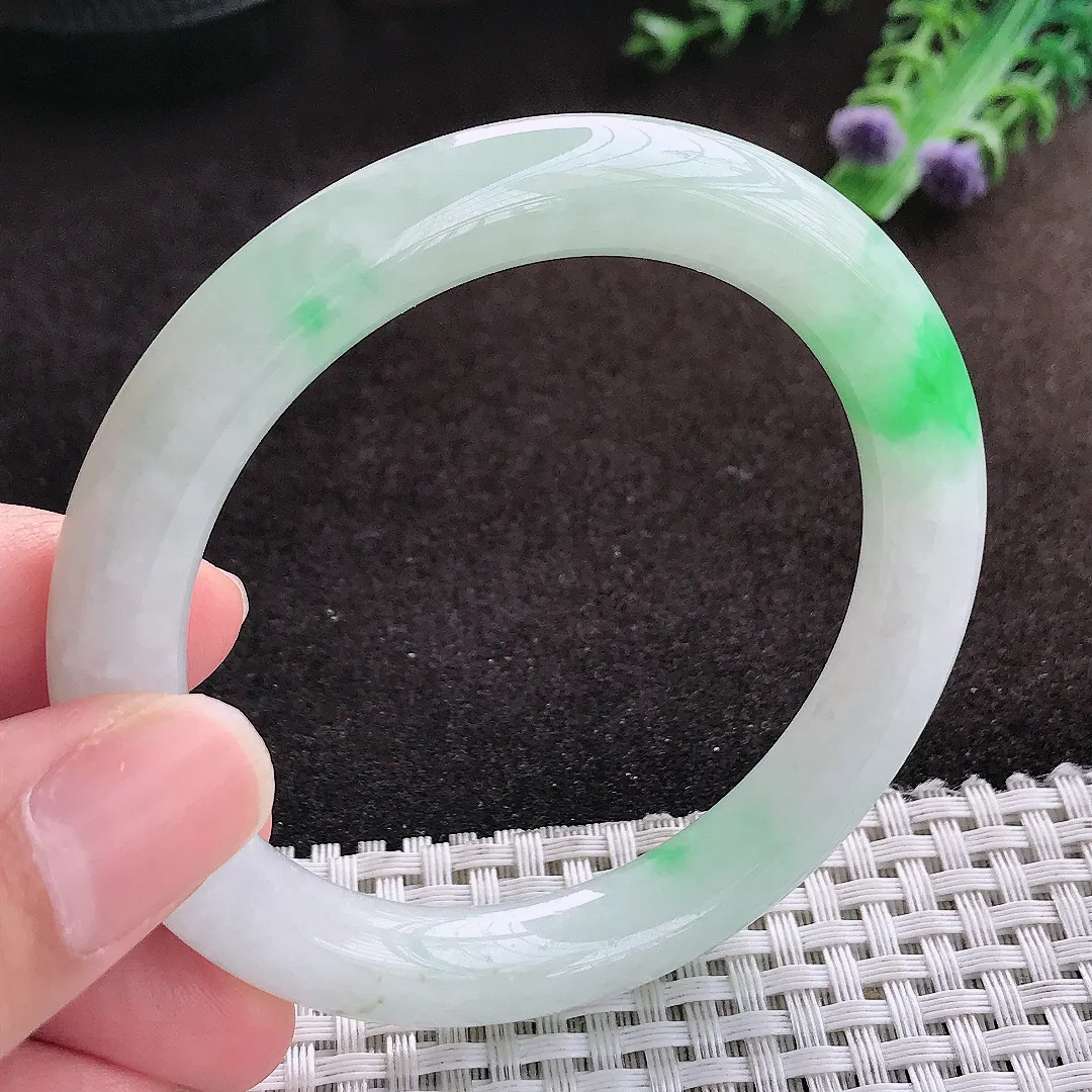 自然光55/9.6老坑精美冰润飘阳绿圆条手镯翡翠玉镯手环