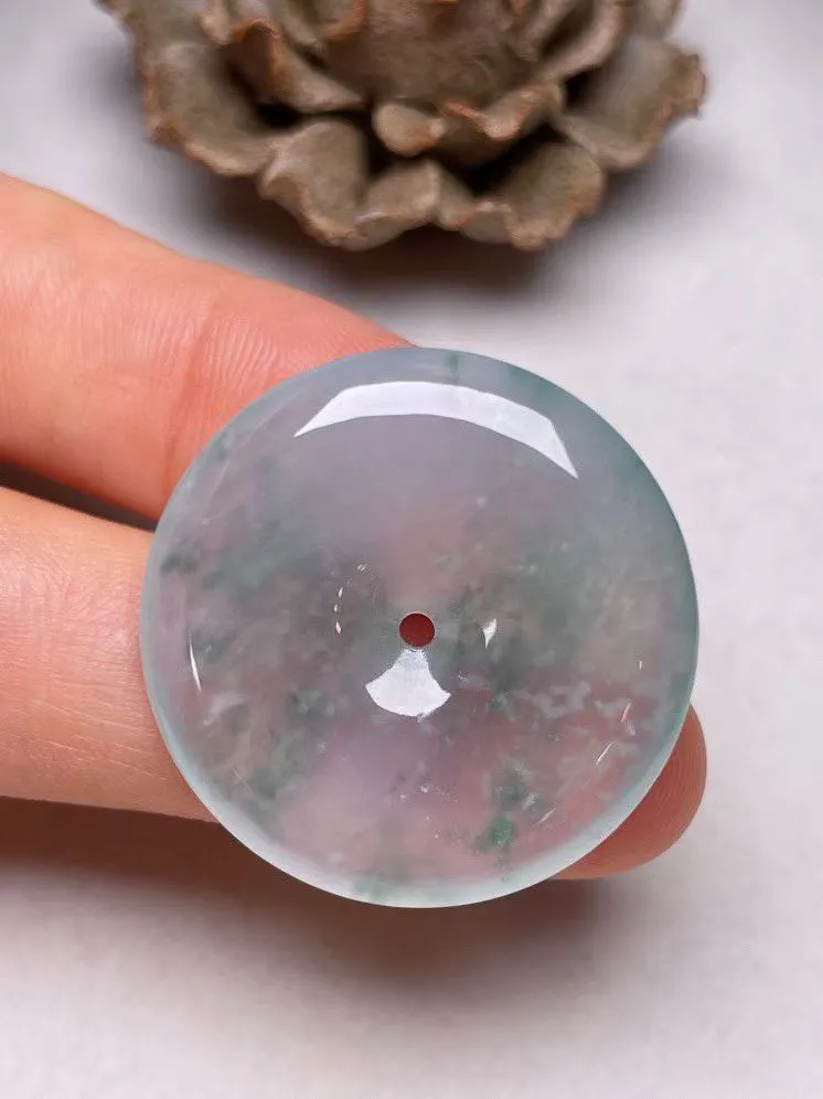 冰种飘花【平安扣】吊坠，种水好，玉质细腻 ，卖相好‘.