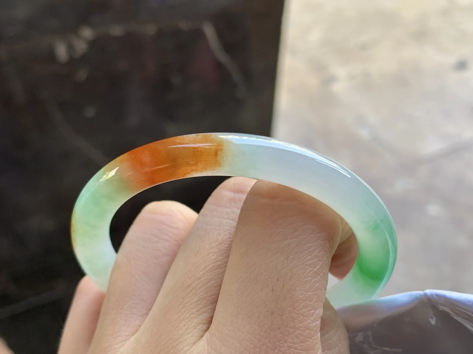 52-7.7

红加绿特色圆条手镯^_^水润冰透 清新