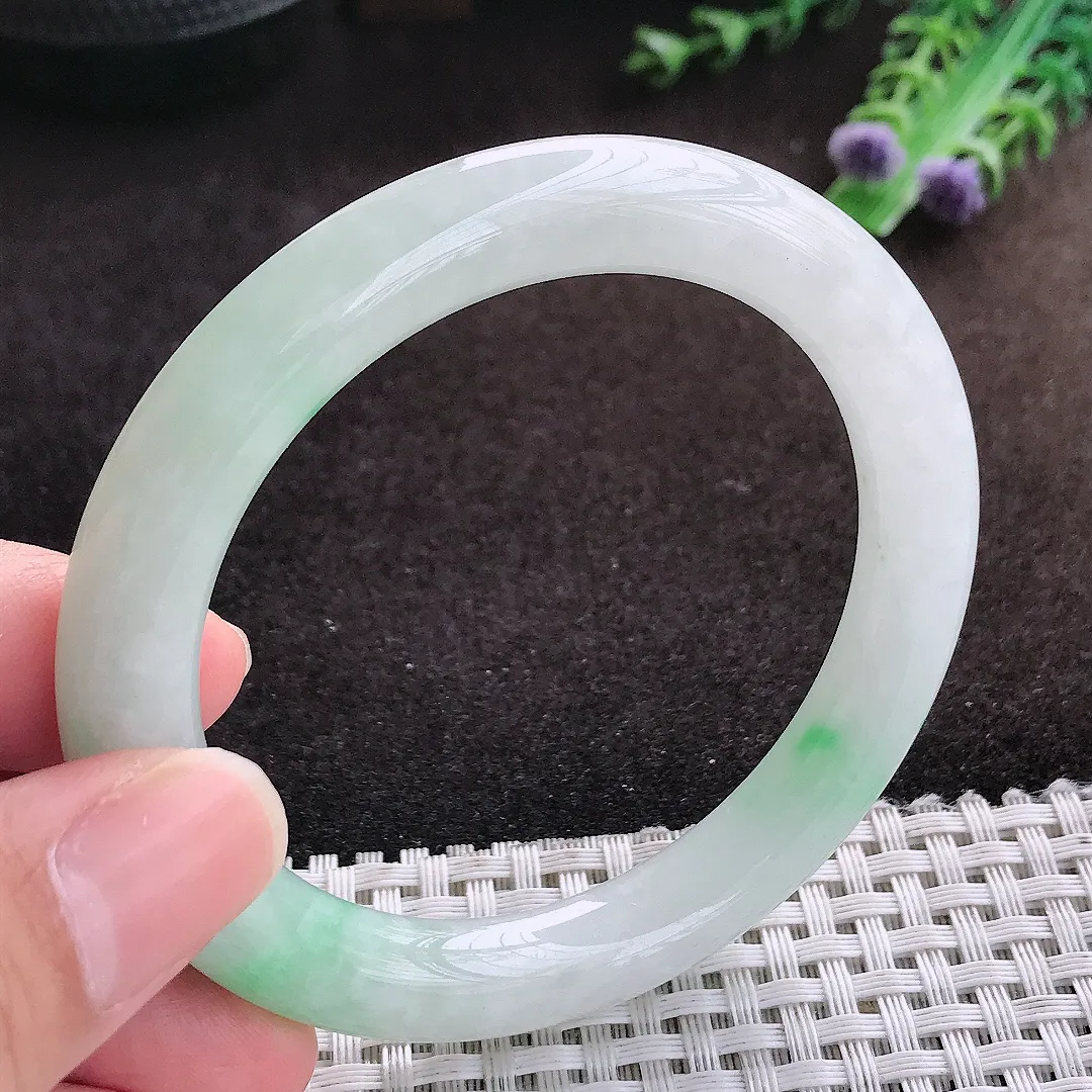 自然光55/9.6老坑精美冰润飘阳绿圆条手镯翡翠玉镯手环