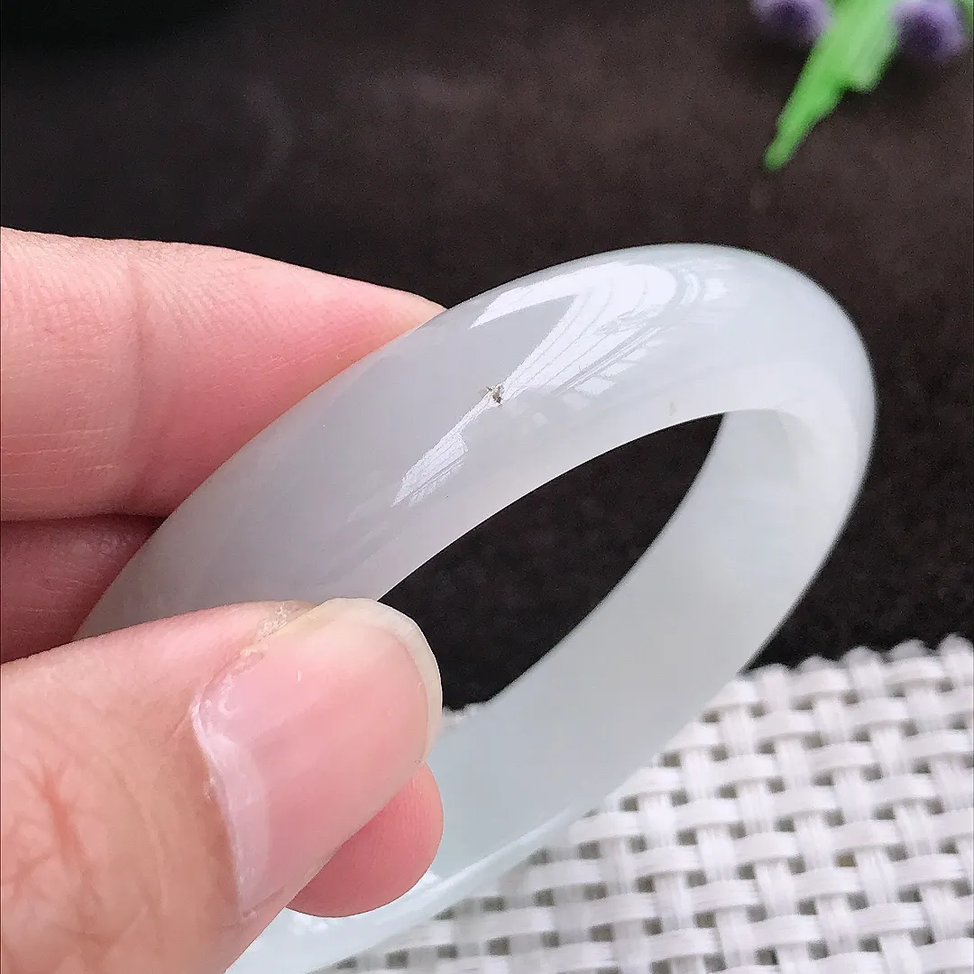 自然光54.8/12.4/7.1老坑冰透果冻胶月光白手镯宽边翡翠玉镯手环