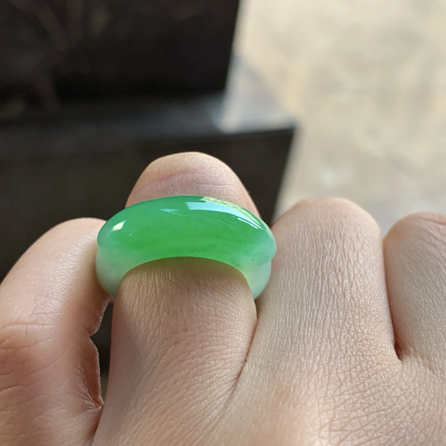 冰阳绿色指环^_^色阳 种色好 12号指圈