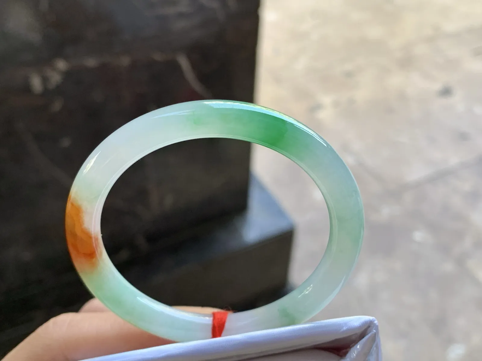 52-7.7

红加绿特色圆条手镯^_^水润冰透 清新