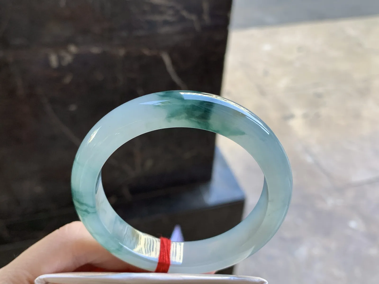 56-12.1-8.5

蓝花手镯^_^种水足