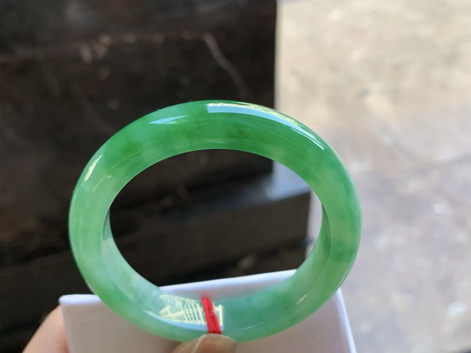 52-11.8-8.2

阳绿色手镯^_^颜色鲜艳