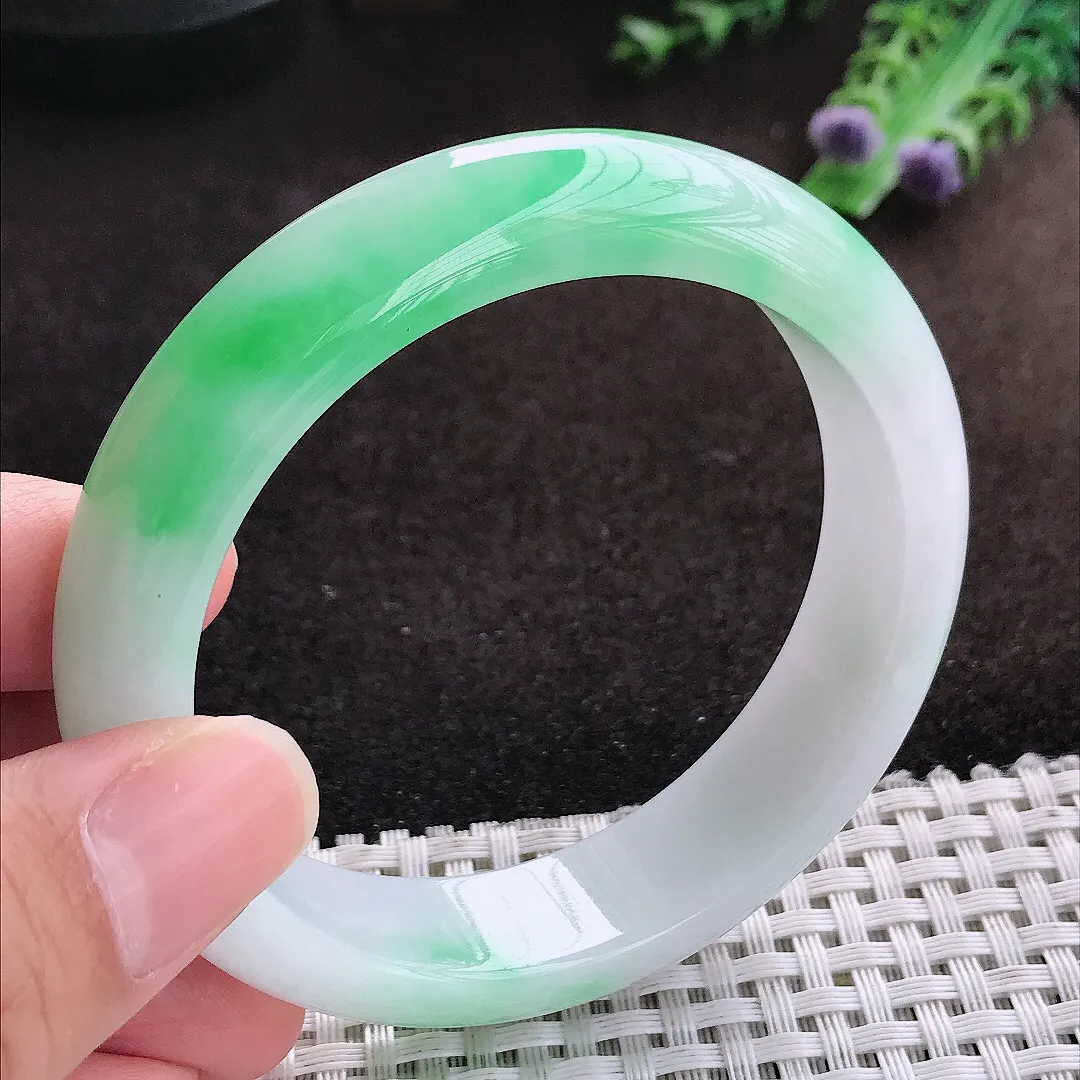 自然光57/14.2/8.5老坑冰润起胶白底青飘阳绿手镯宽边翡翠玉镯手环