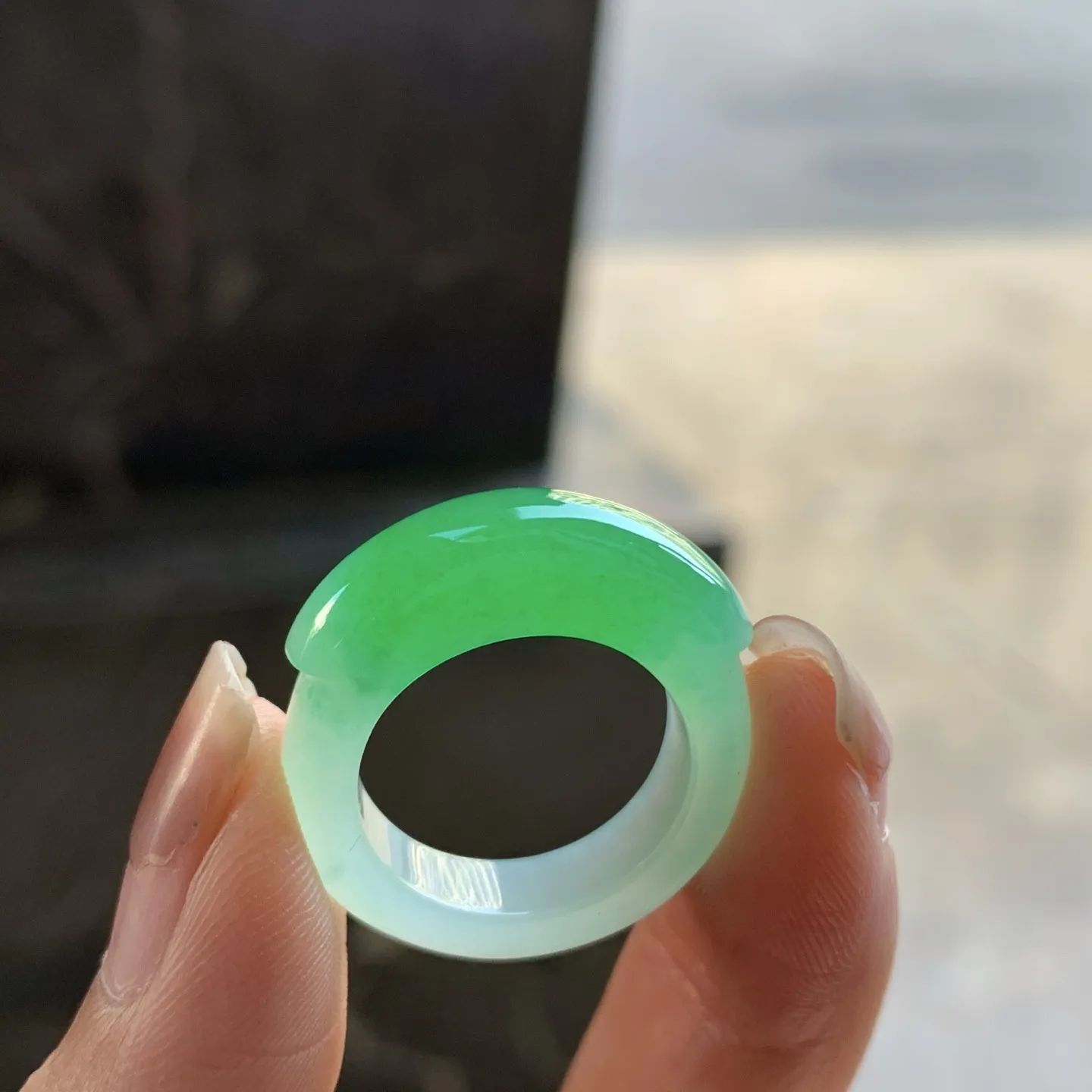 冰阳绿色指环^_^色阳 种色好 12号指圈