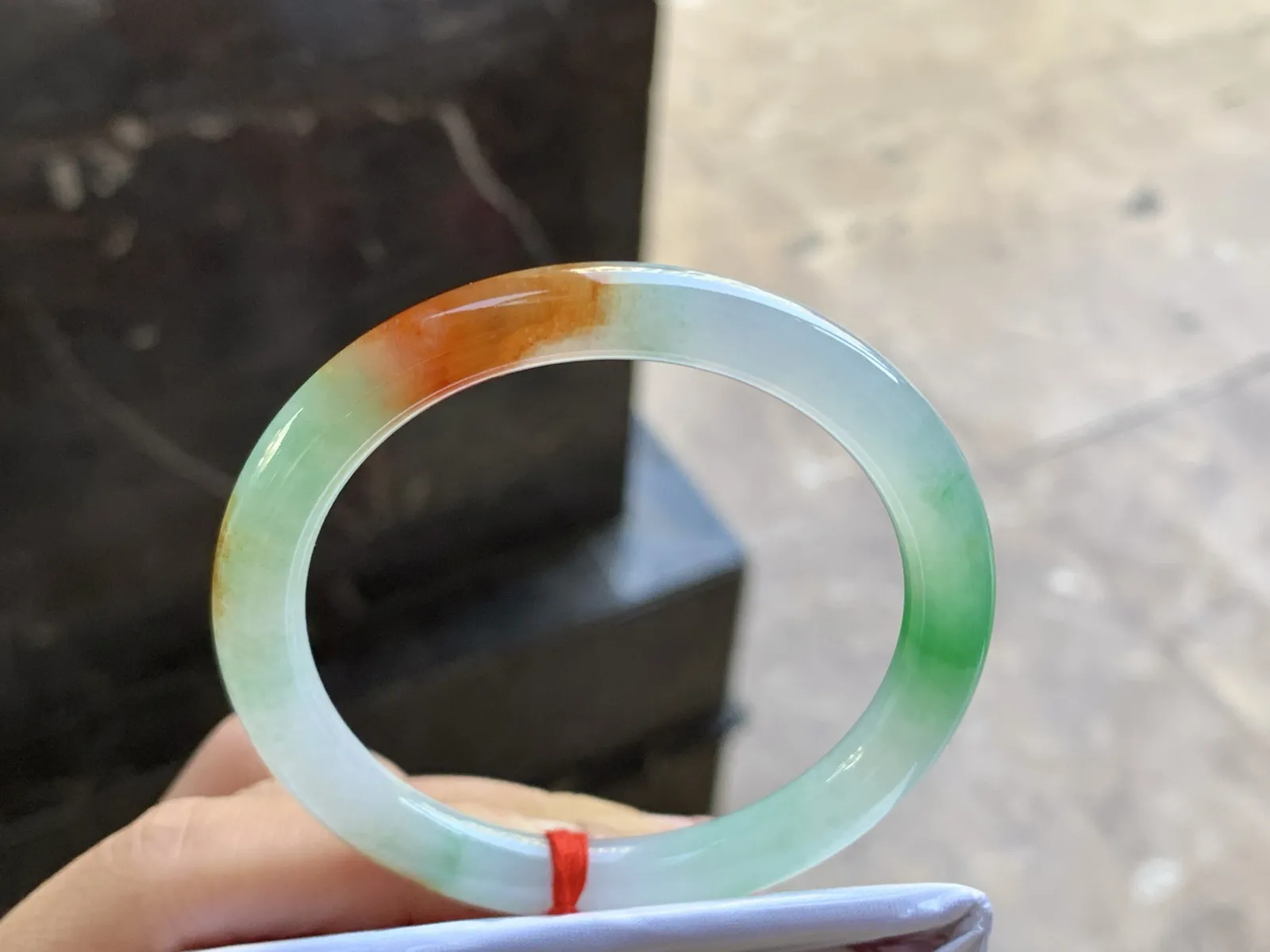 52-7.7
红加绿特色圆条手镯^_^水润冰透 清新