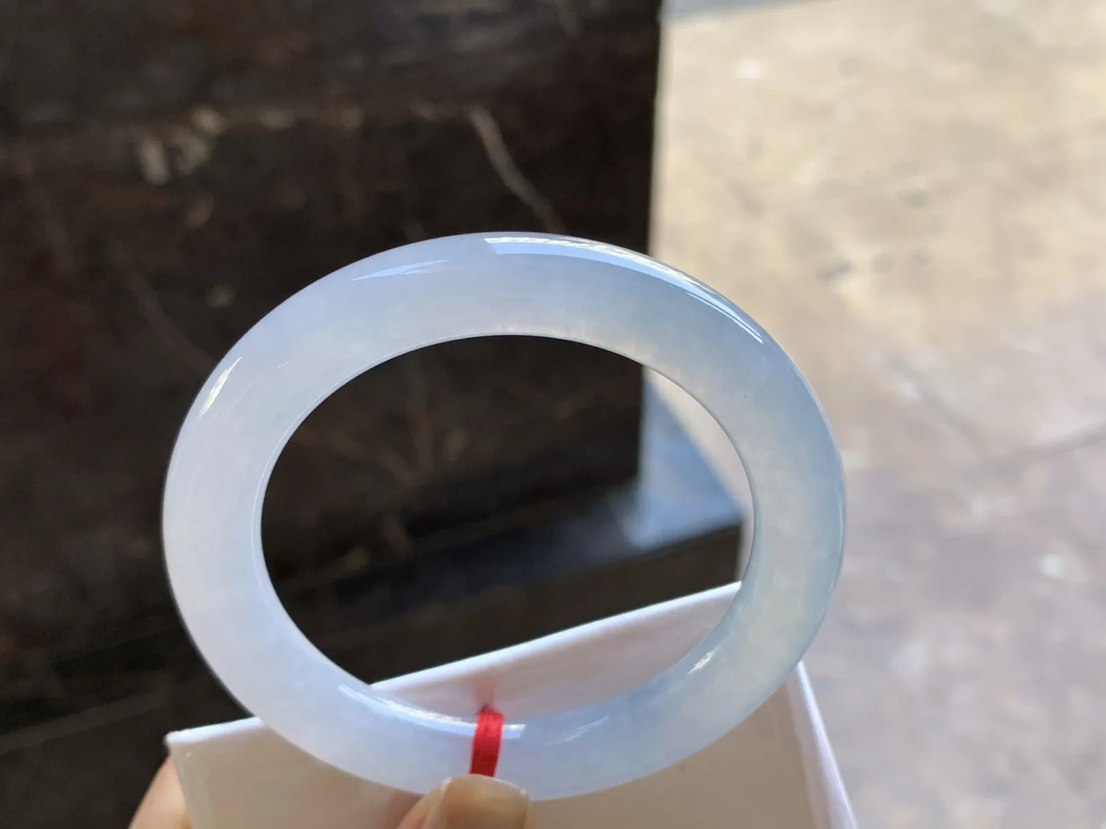 54.5-10.1

冰种圆条手镯^_^荧光十足