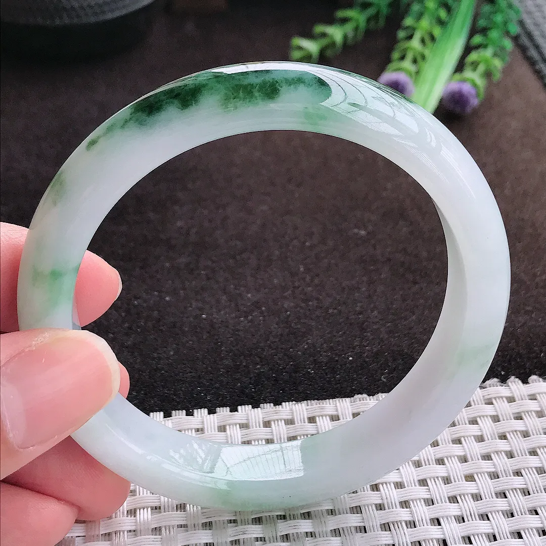 自然光58.5/12.9/8.3老坑精美温润飘花手镯宽边翡翠玉镯手环