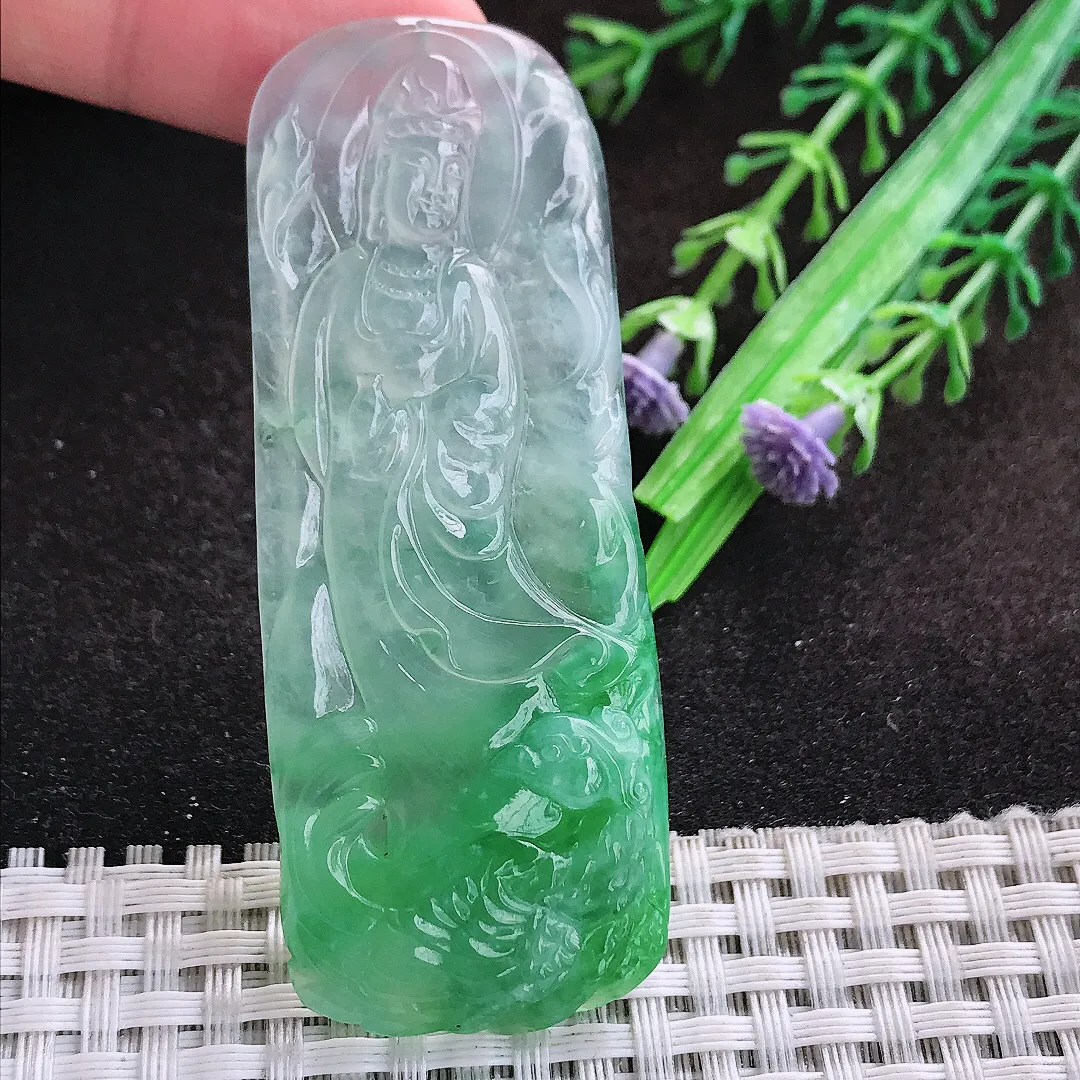 自然光69/26.6/7老坑冰种果冻飘阳绿赐福观音吊坠翡翠玉坠挂件