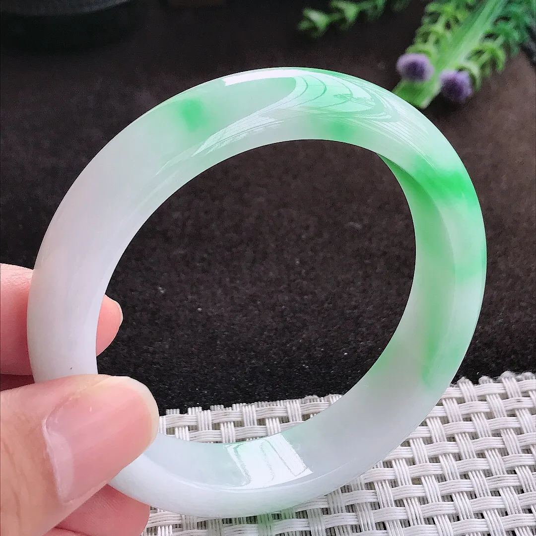 自然光57/14.2/8.5老坑冰润起胶白底青飘阳绿手镯宽边翡翠玉镯手环