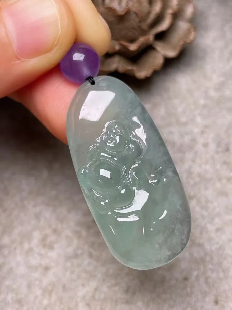 冰种晴底【逍遥佛】吊坠，种水好，玉质细腻 ，卖相好‘