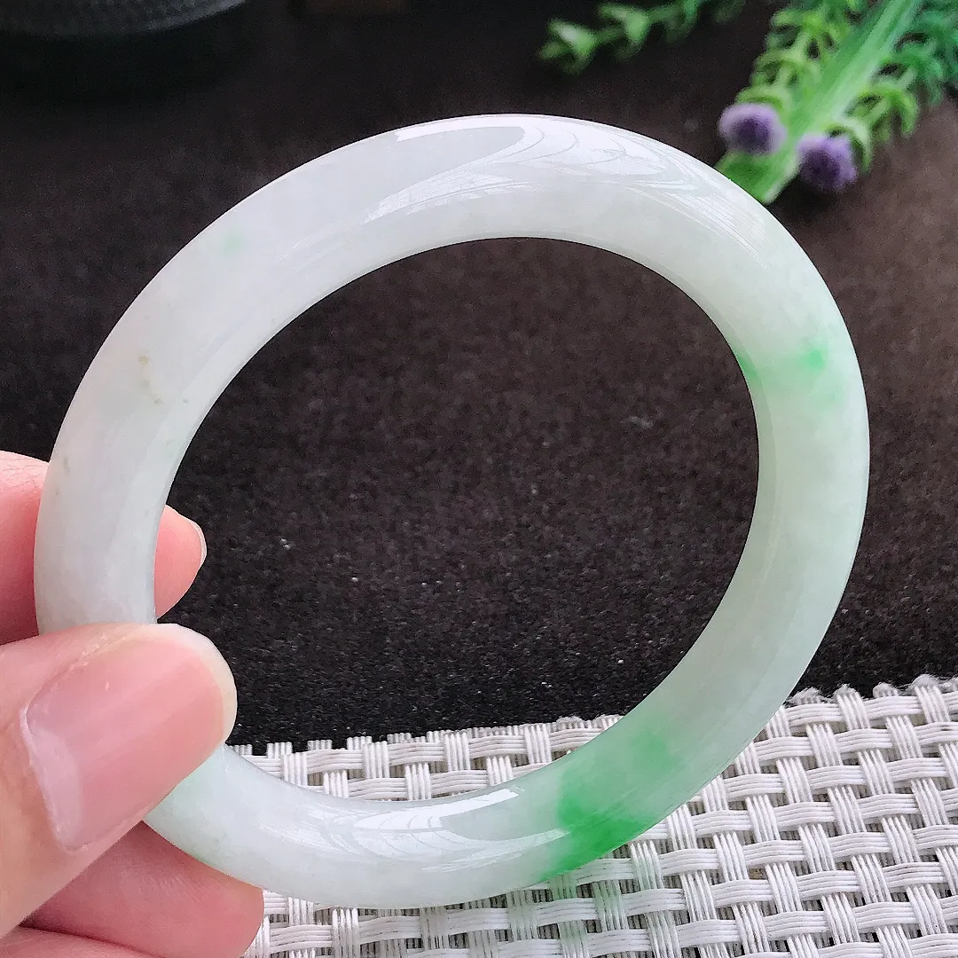 自然光55/9.6老坑精美冰润飘阳绿圆条手镯翡翠玉镯手环