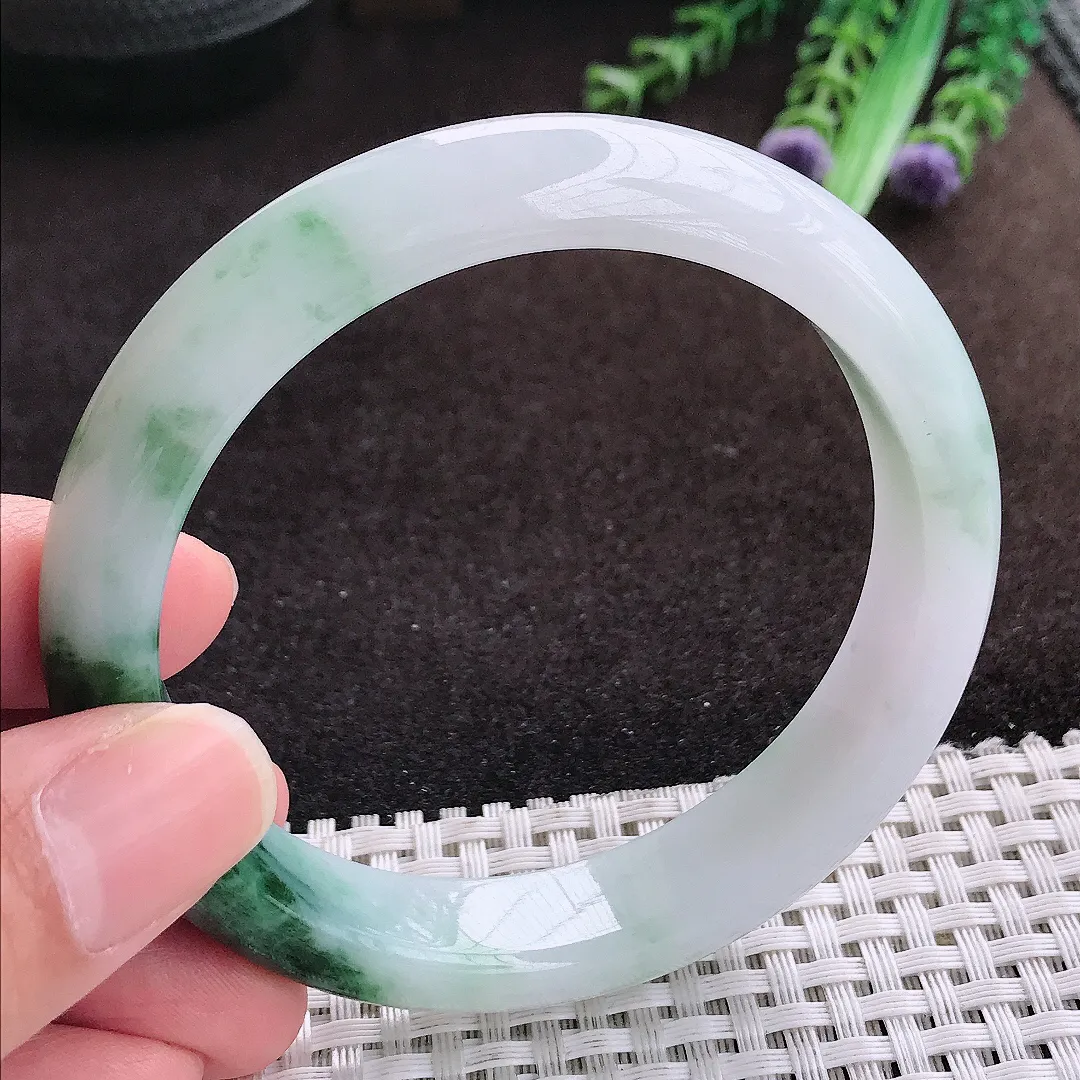 自然光58.5/12.9/8.3老坑精美温润飘花手镯宽边翡翠玉镯手环