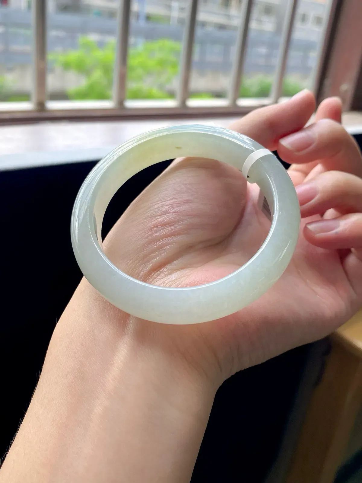 冰黄翡正圈成品
⭕️55-11.8-8.2