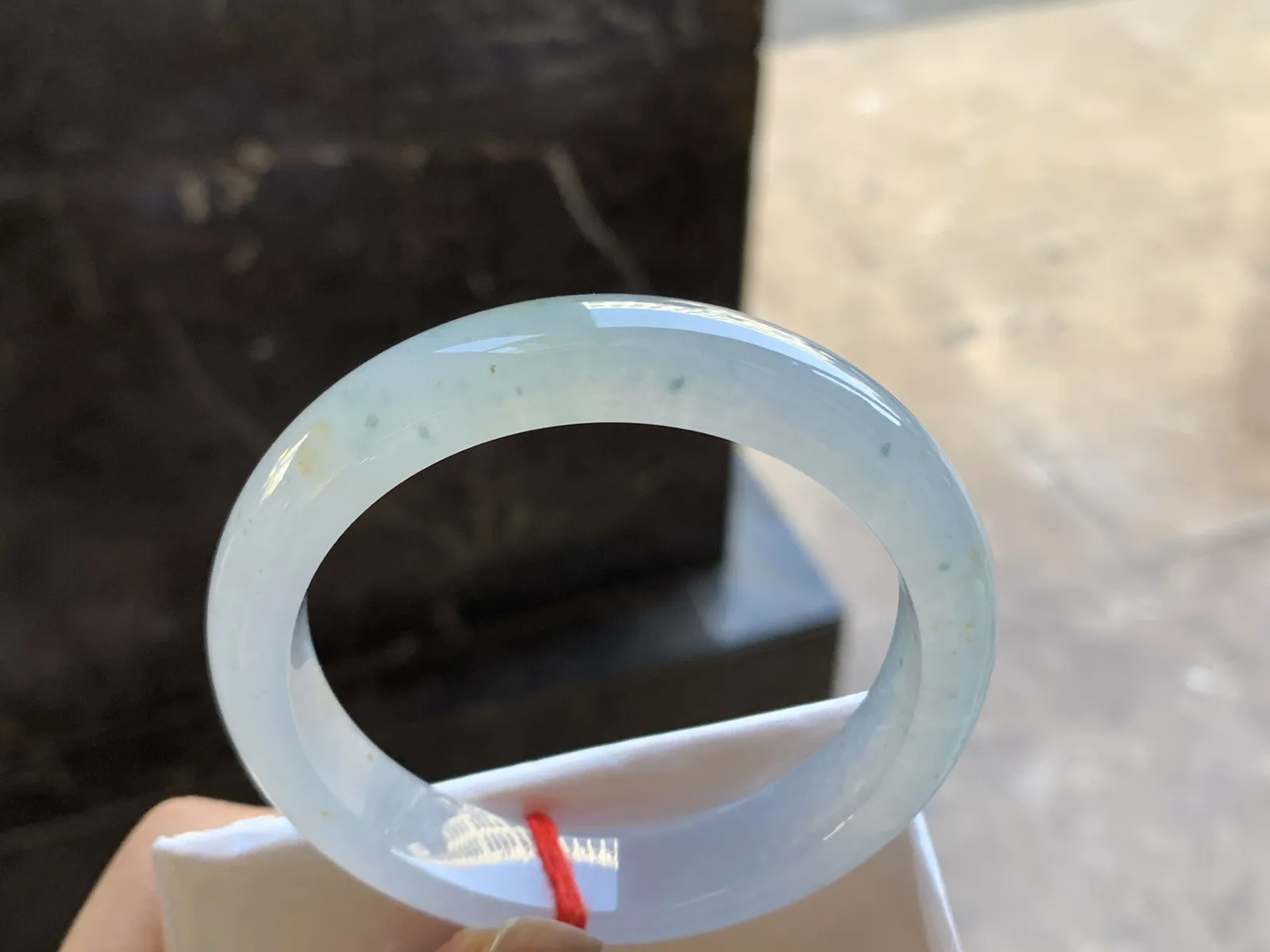 54-12.2-8

冰种手镯^_^透亮