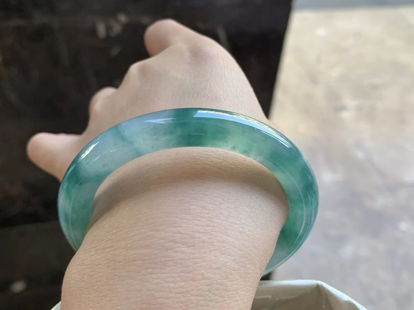 55-9.7

蓝花圆条手镯^_^种水足 鲜艳